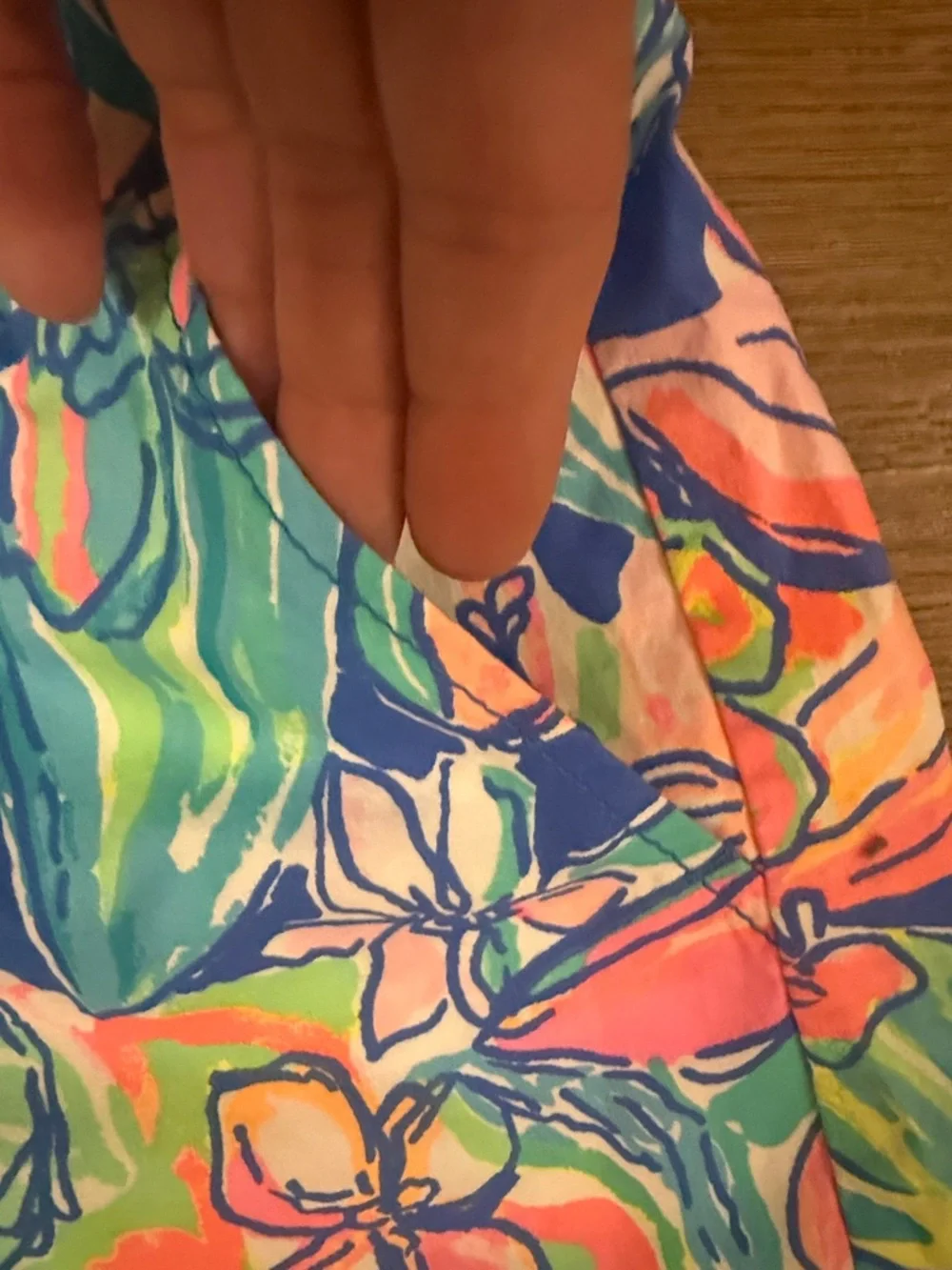 Lilly Pulitzer Tropical Floral Print Shorts in Blue, Pink & Green Size XS